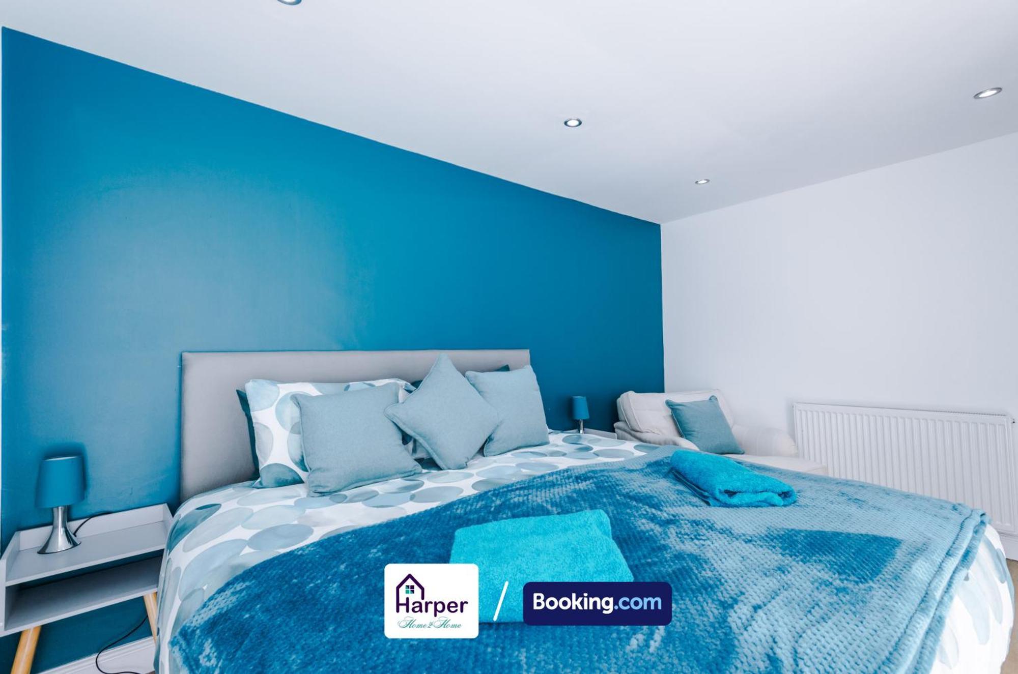 Spacious Detached Bungalow By Harperletting Short Lets & Serviced Accommodation Buckely With Pool Table & Driveway Buckley Kültér fotó